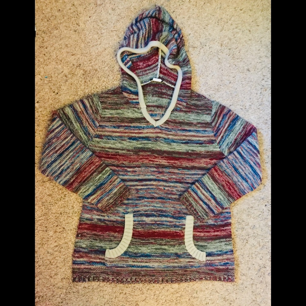 Venus warm and cozy hooded sweater sz med